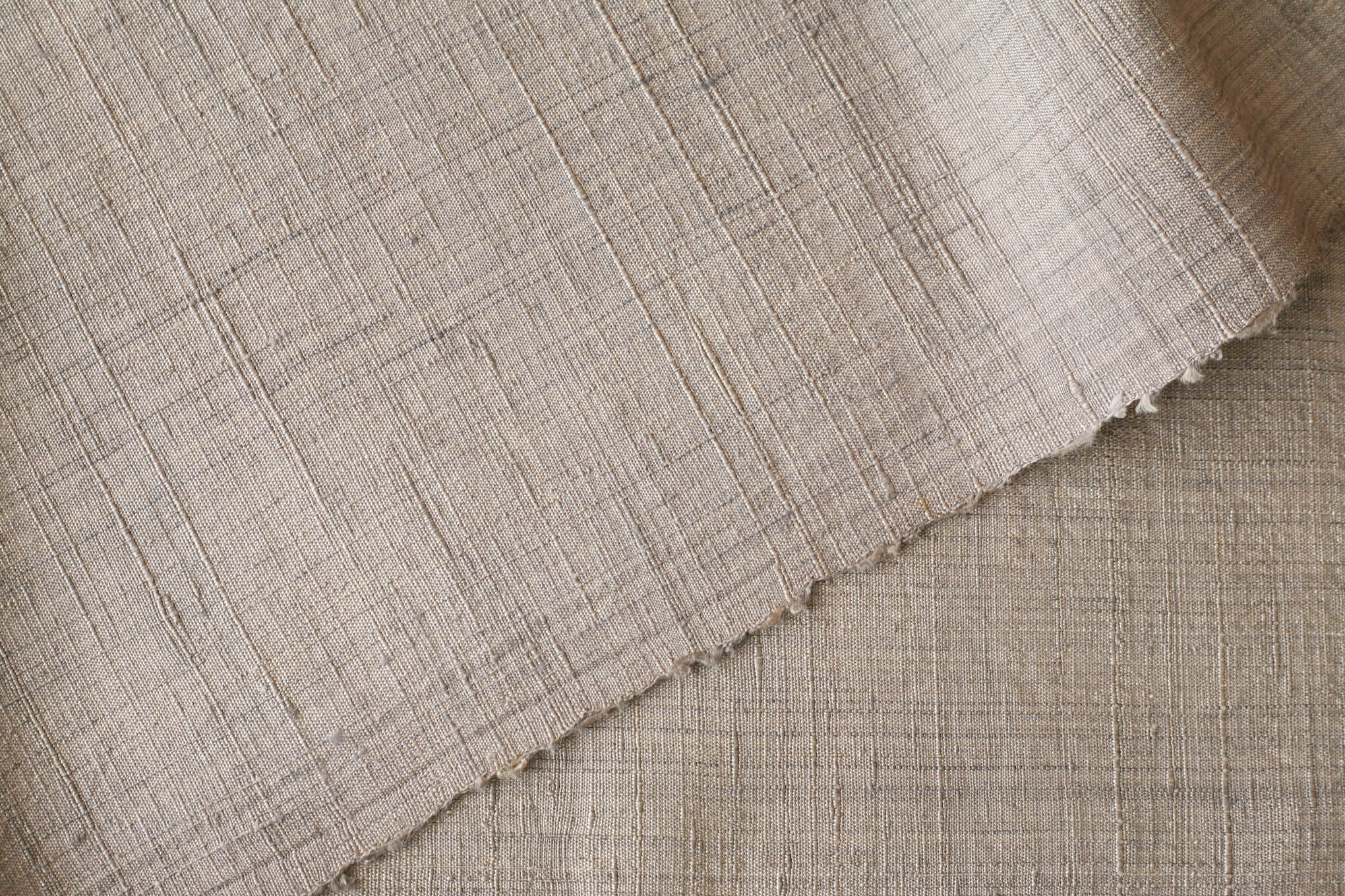 布をいつくしむ直線裁ちの衣服ならではのお直し