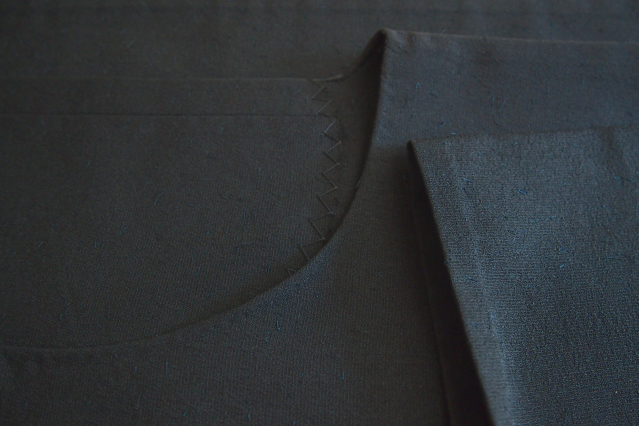 身体に馴染む、しなやかな衣服。