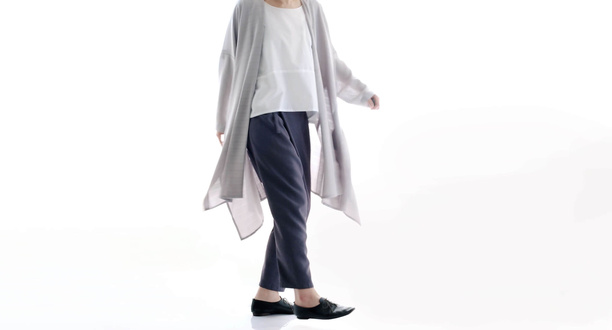 ローブブラウス | 日本の布の衣